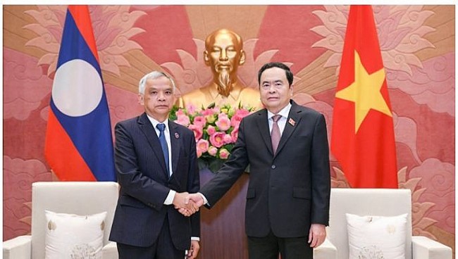 Committees Work to Promote Solidarity in Vietnam, Laos