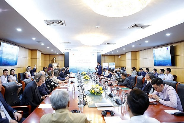 Vietnam News Today (Oct. 12): Vietnam, Finland Share Experience in Water Resource Protection