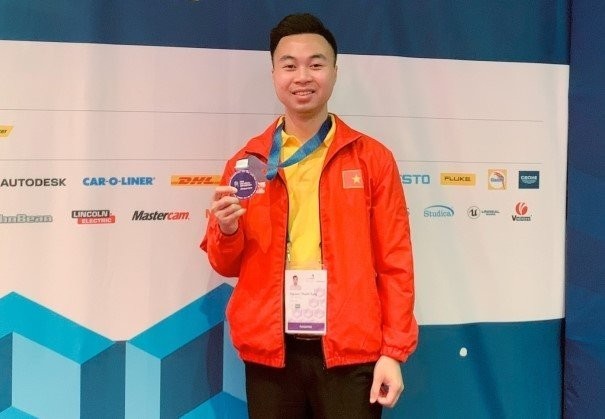 Vietnam Wins 2 Silver Medals at WorldSkills 2022