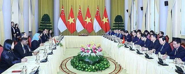Vietnam – Leading Important Partner of Singapore in Region: Singaporean President