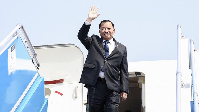 Cambodian Senate President Arrived in Hanoi