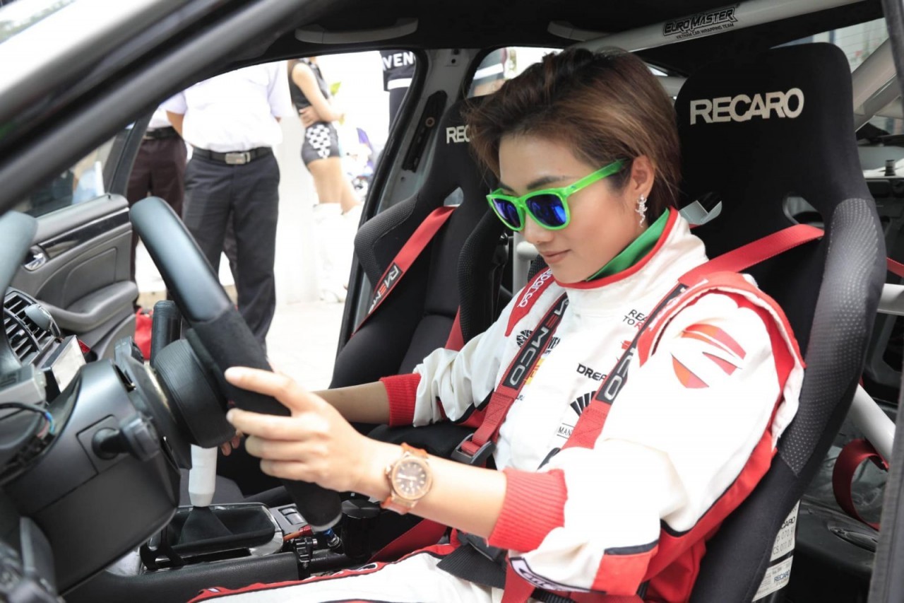 Vietnamese Female Racer to Participate in French Motorsport Tournament for the First Time