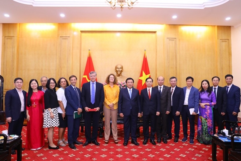 Vietnam, WB Improve Knowledge Exchange, Experience Sharing Programs