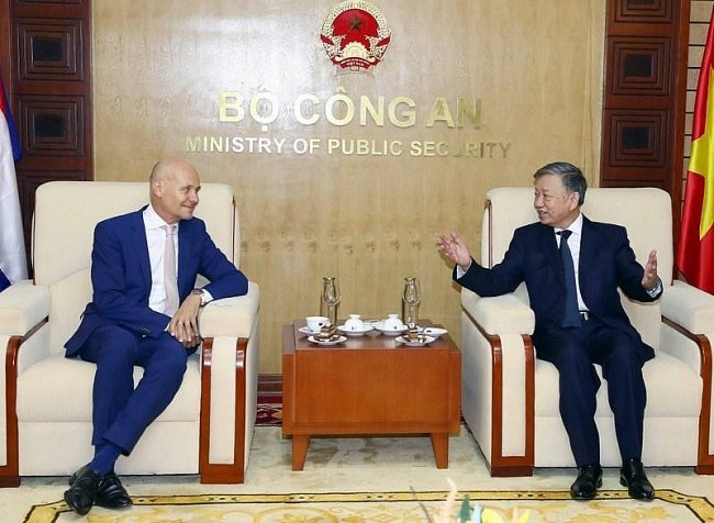 Vietnam, Netherlands Strengthen Cooperation in Crime Combat