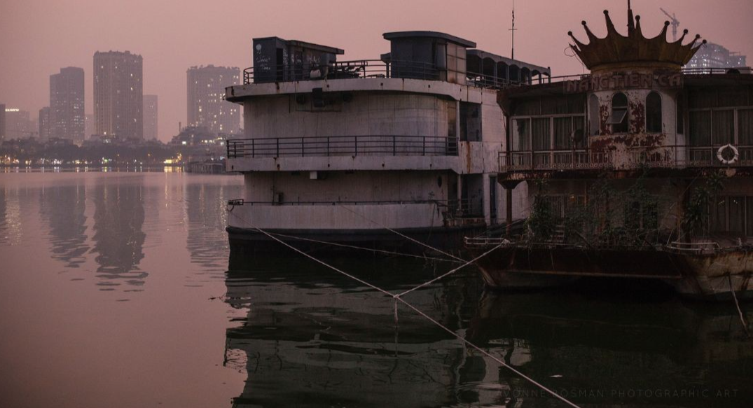 The Final Days of Tay Ho's Ghost Ships