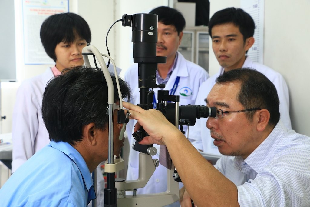 Some Ten Thousands Vietnam's Visually Impaired Saved by Japanese Doctor