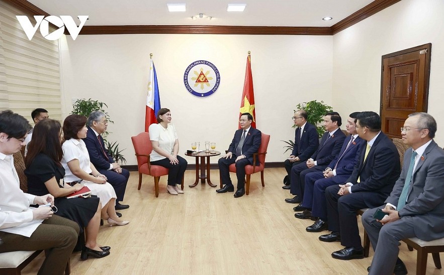 Vice President Sara Duterte receives National Assembly chairman Vuong Dinh Hue of Vietnam in Manila on November 24..
