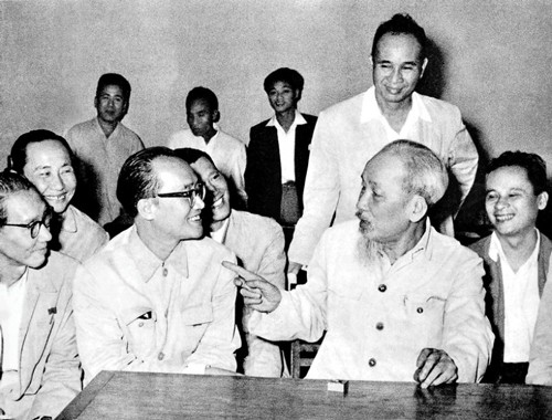 President Ho Chi Minh on Vietnamese Expats, Intellectuals Around the World