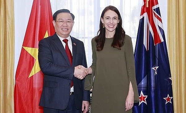 Vietnam Wishes to Promote Ties with New Zealand through All Channels