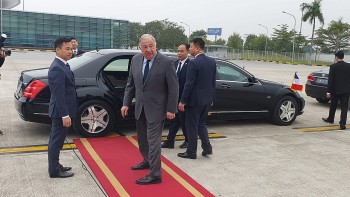 France Eyes to Beef up Ties with Vietnam