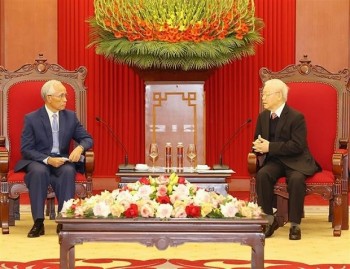 Party Chief: Vietnam Treasures Faithful Relationship with Laos