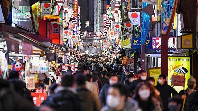 The number of visitors to Japan has increased significantly after the country opened. Illustration: CNN.