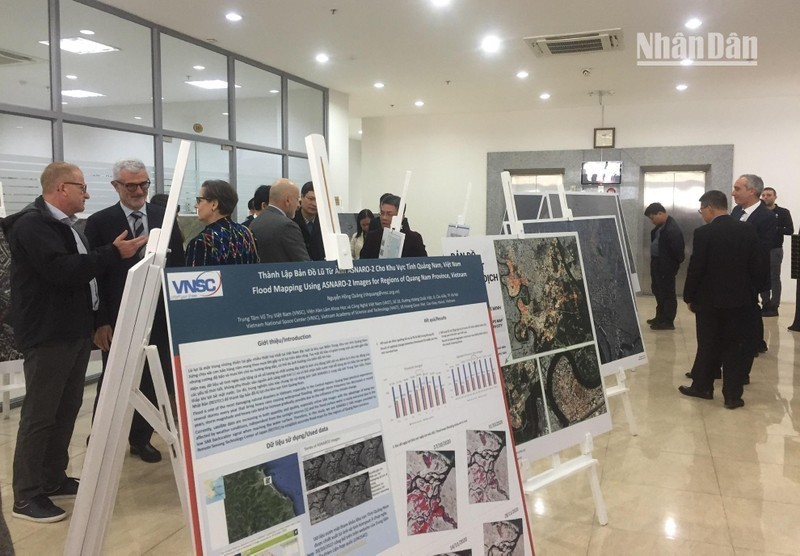 Vietnam-Italy Space Technology Exhibition Launched in Hanoi