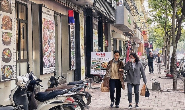 A Look at Hanoi's "Korea Town"