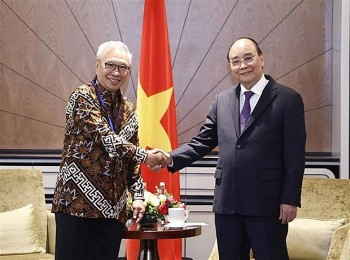 President Meets With Indonesian Leaders, Friendship Association