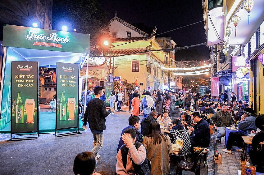 Hanoi Opens Second Food Street Near Expat Area