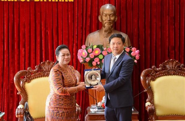 Senator Mean Som An agreed to promote the resumption of flights between Da Nang and Siem Reap to further strengthen cooperation in tourism between Viet Nam and Cambodia in the time to come.