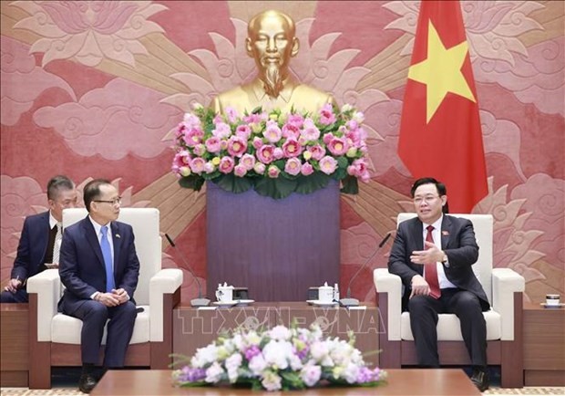 NA Chairman Vuong Dinh Hue receives outgoing Cambodian Ambassador Chay Navuth. Photo: VNA