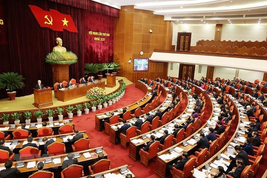 An overviews of the Party Central Committee conference.