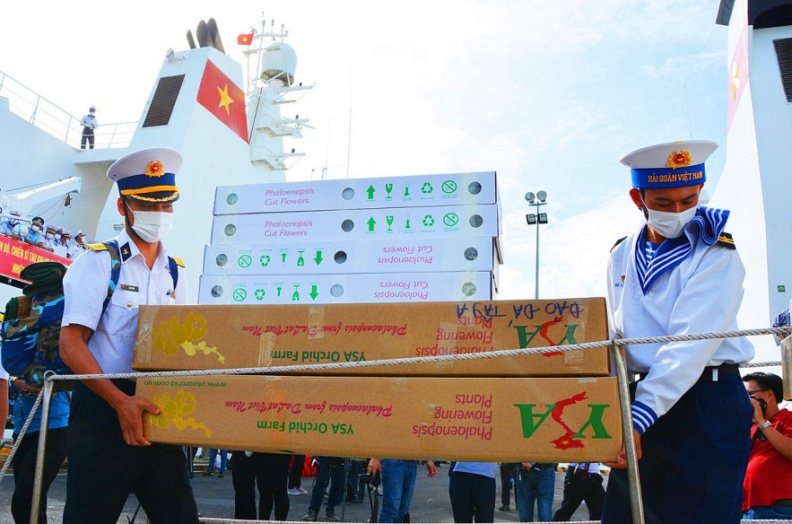 Bringing Tet to the Spratly Archipelago