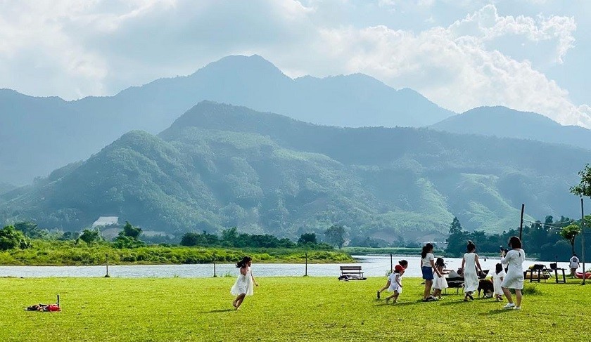Explore The Wild Beauty Of The Least Known Camping Destination In Da Nang