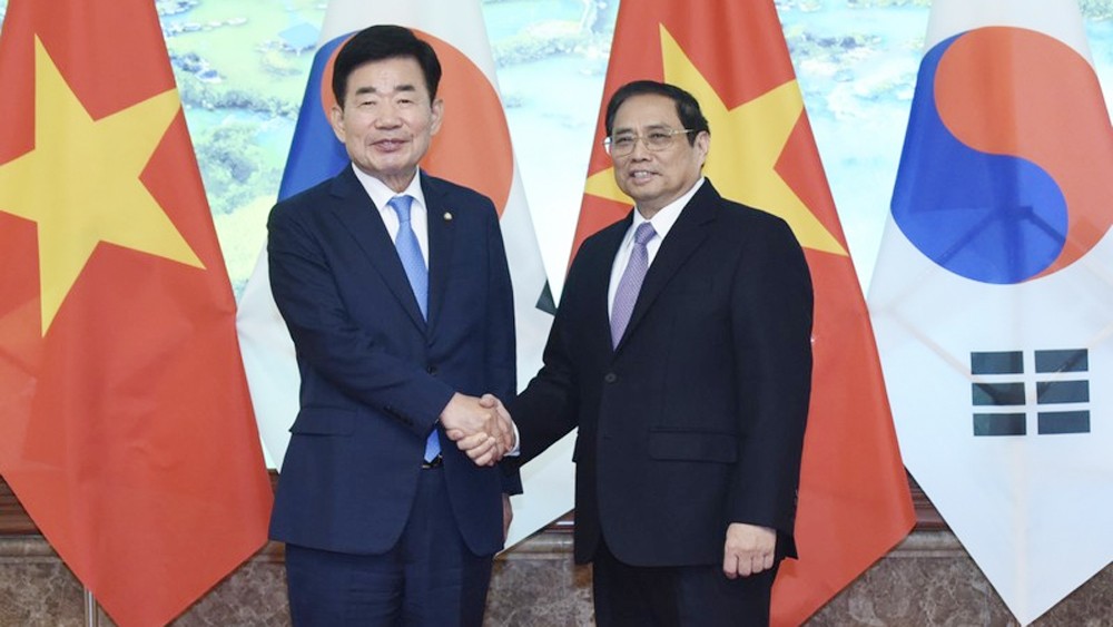Vietnam - RoK Relationship - Typical Example Int'l Relations