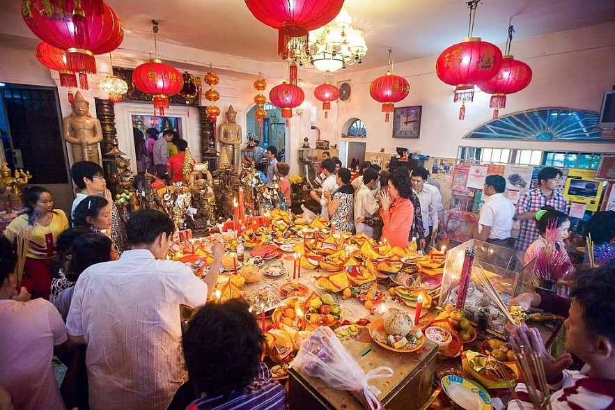 Different Lunar New Year Rituals Across Asia