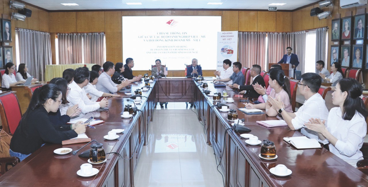 Overseas Entrepreneurs Contribute to Vietnam's Global Economic Integration