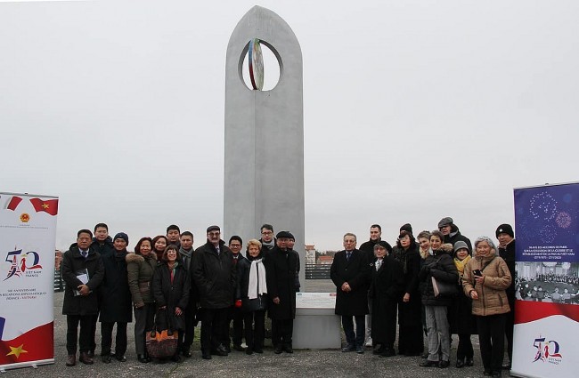 Choisy-le-Roi City Shares Common Values on Peace, Solidarity with Vietnam