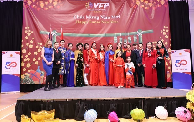 Overseas Vietnamese around the World Celebrate Lunar New Year