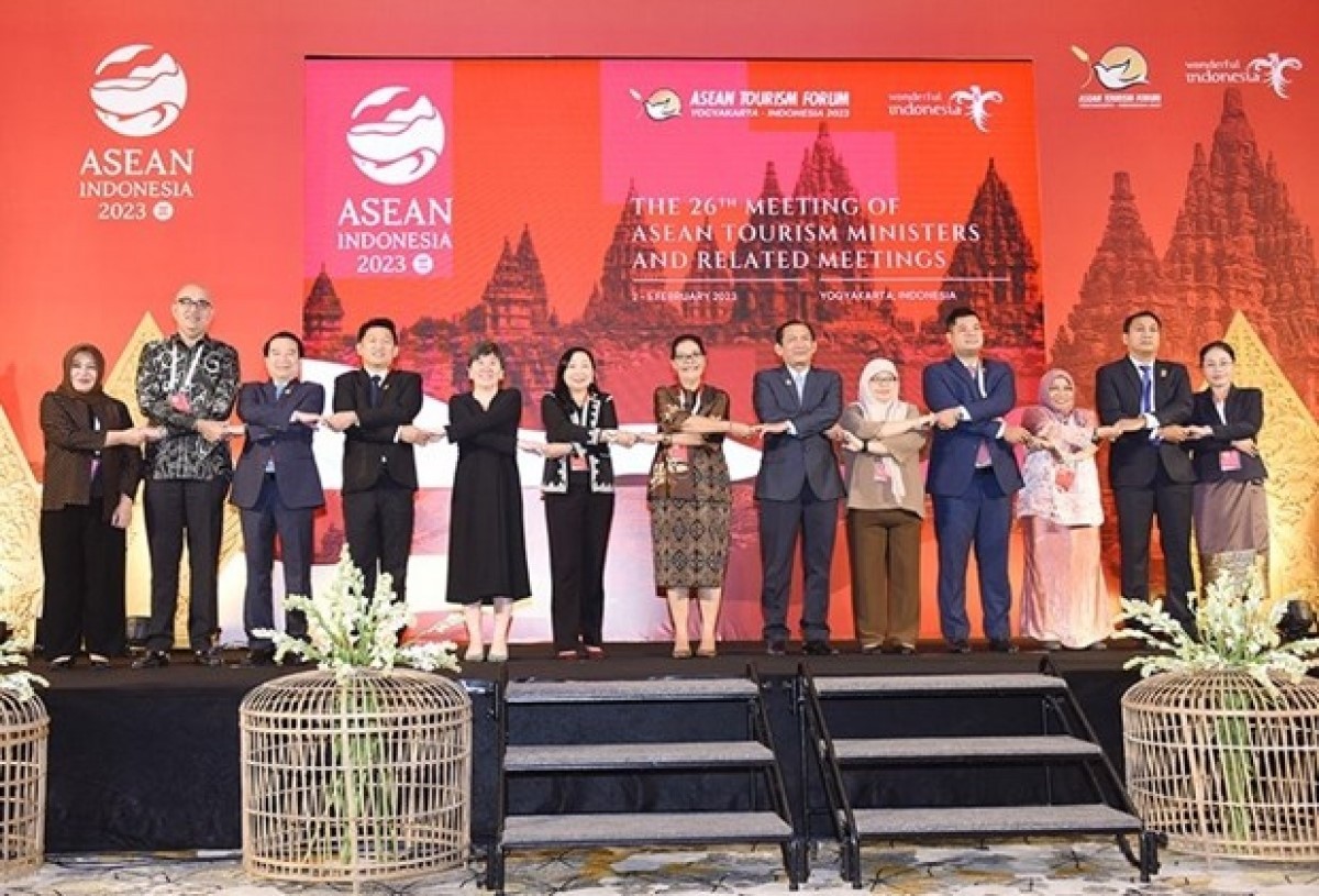 Vietnam Attends Meeting of ASEAN National Tourism Organisations