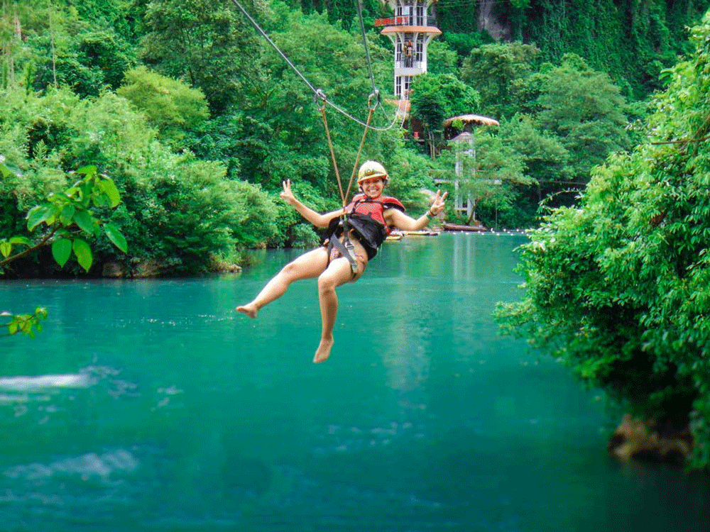 Phong Nha-Ke Bang is listed among Asia’s most thrilling zip line experiences (Photo: Internet)