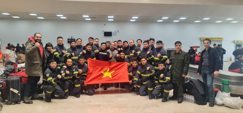 Vietnamese Embassy, Community Join Search, Rescue Activities in Turkey