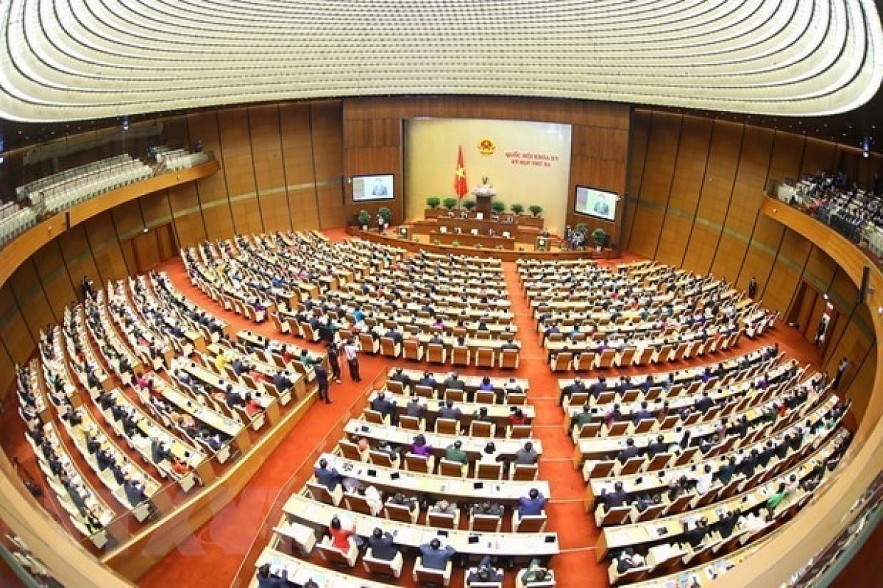 NA Chairman Vuong Dinh Hue will attend and deliver an opening speech, and take turns to chair the sitting together with NA Vice Chairpersons.