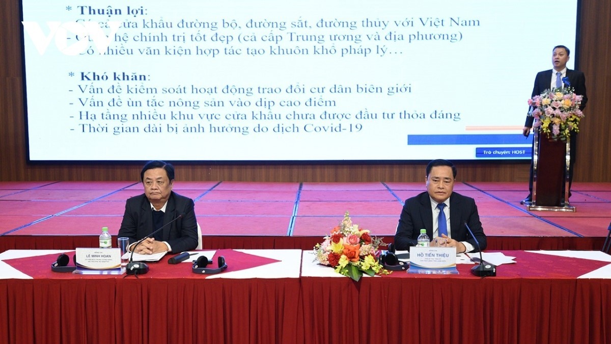 vietnam and china seek to promote trade exchanges