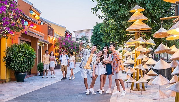 The ancient riverbank city of Hoi An in the central province of Quang Nam is a popular tourism destination for both domestic and international visitors. (Photo: VNA)