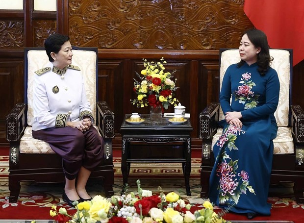 Acting President Vo Thi Anh Xuan and Chea Kimtha – the first female ambassador of Cambodia to Vietnam. Photo: VNA