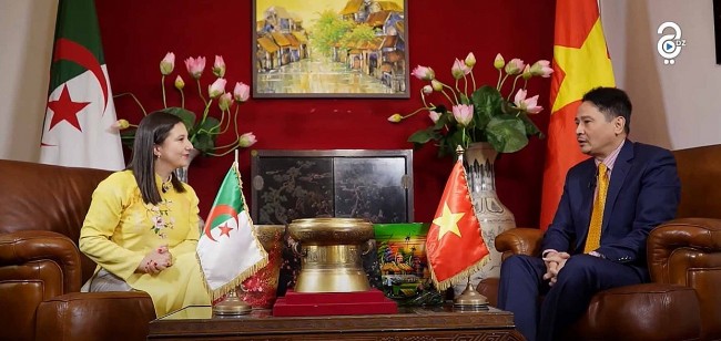 Algerian Arabic TV Channel Introduces Vietnamese Culture