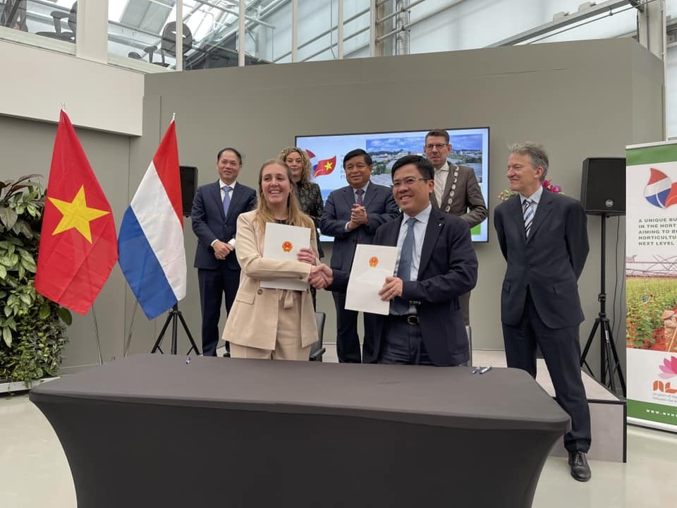 Vietnam, Netherlands Further Cooperation in Smart Agricultural Development