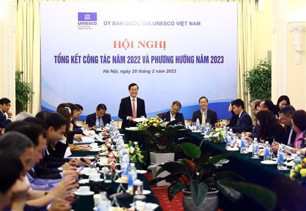 vietnam develops ties with unesco for national development