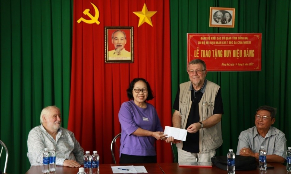 belgium vietnam friendship association supports aodioxin victims in dong nai province