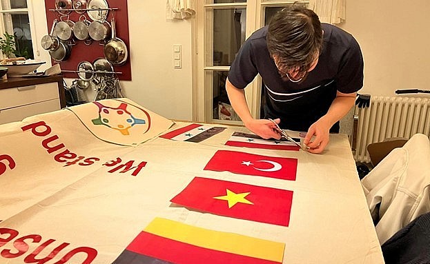 Overseas Vietnamese Students in Germany Support Earthquake Survivors