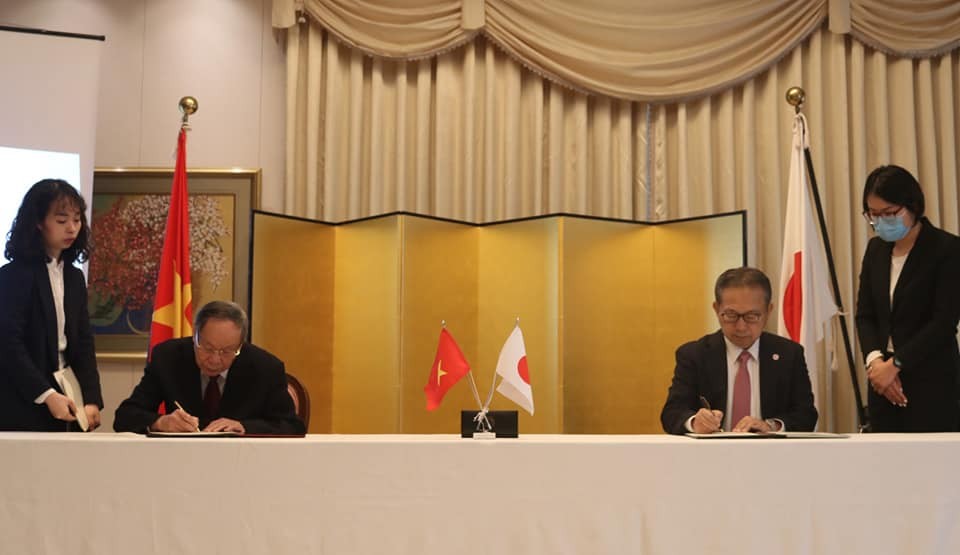 japan grants over usd 13 million for nine projects in vietnam