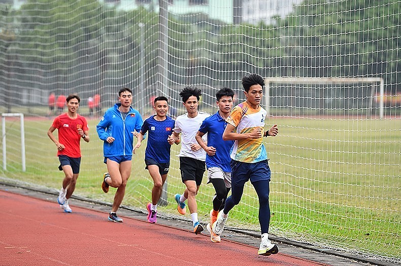 Members of the athletics team practice towards the 32nd Sea Games. (Photo Thuy Nguyen)