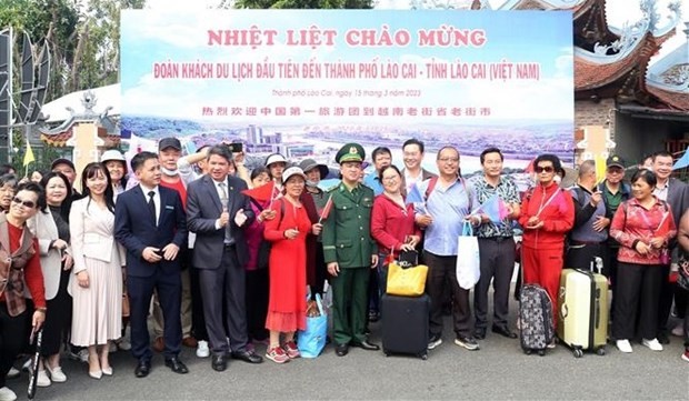 Mong Cai International Border Gate welcomes the first foreign tourist group post COVID-19 on March 15. Photo: VNA