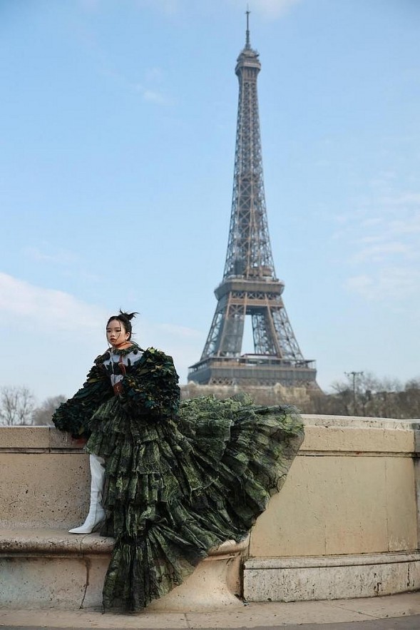 First Vietnamese Child Model to Perform at Paris Fashion Week