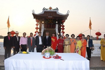 15th Anniversary of One Pillar Pagoda in Thai Province Marked