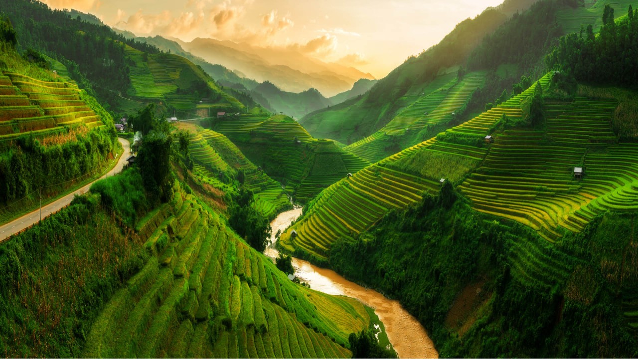 Top 10 Most Beautiful Towns For A Summer Trip In Vietnam