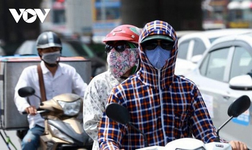 Poeple living the noerthern and central Vietnam will endure hot weather again next week.