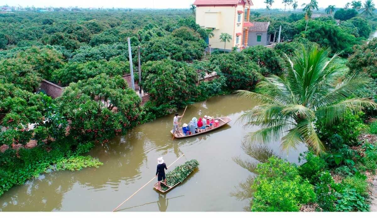 Visit Hai Duong – “The Miniature Mekong River Delta” Of Vietnam